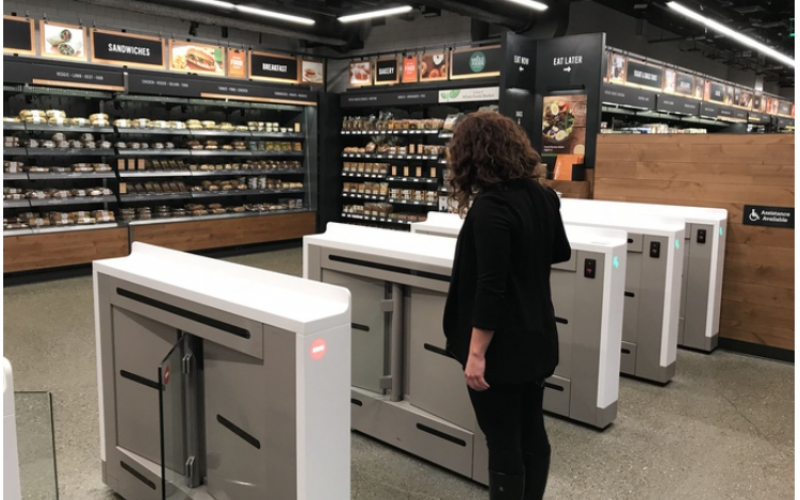 CÔNG BỐ NGÀNH HỌC MỚI – THƯƠNG MẠI ĐIỆN TỬ KHOA KINH TẾ & QUẢN TRỊ ĐẠI HỌC HOA SEN